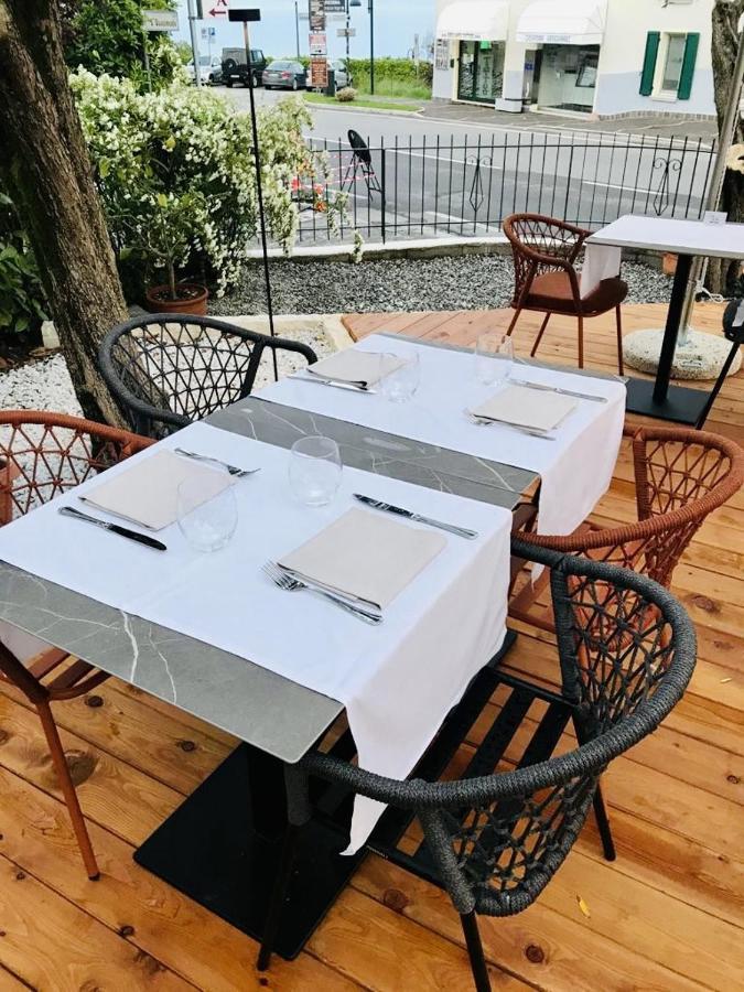 סירמיונה Hotel Marolda מראה חיצוני תמונה