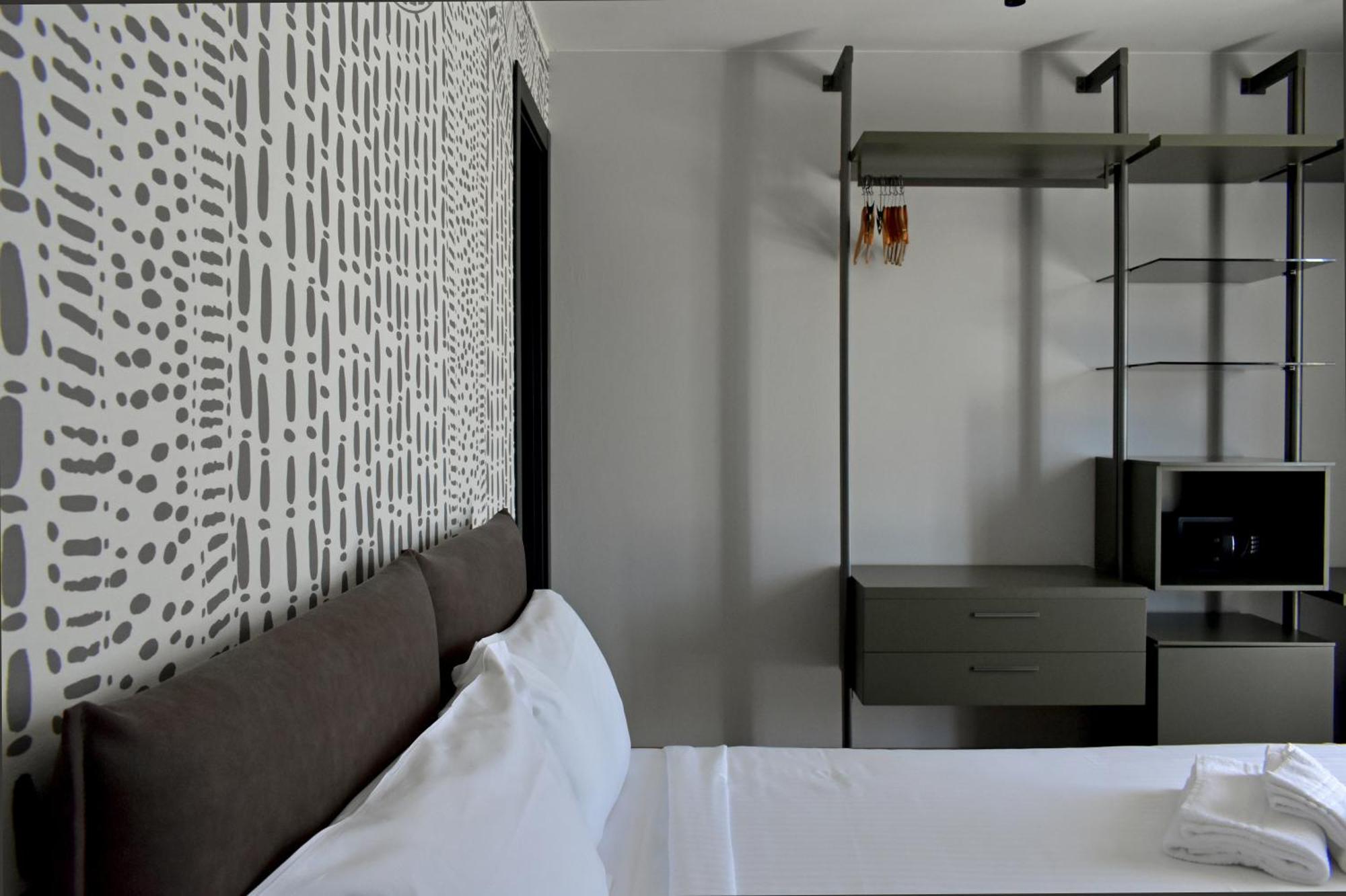 סירמיונה Hotel Marolda מראה חיצוני תמונה